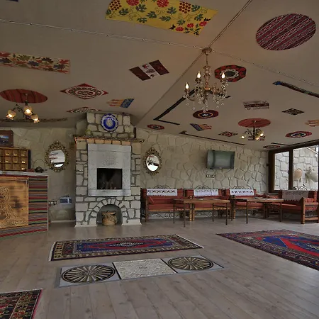 Fosil Cave Hotel 2*