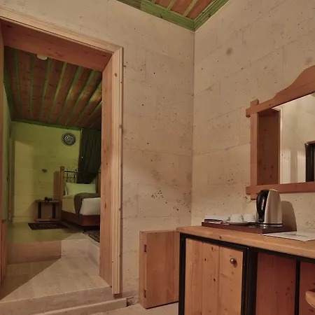 Szálloda Fosil Cave 2*